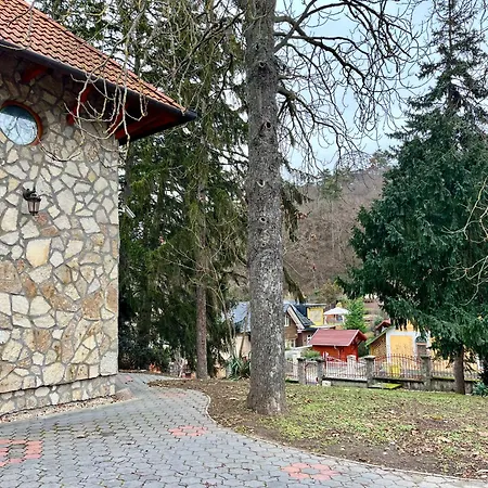 Klára