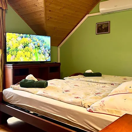 Klara Apartment *