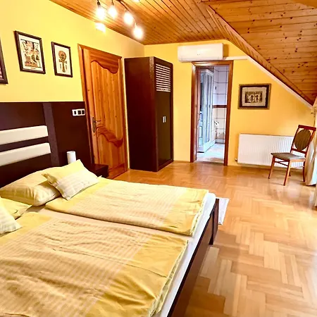 Apartment Klara